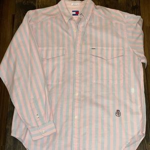 Men’s Vintage Tommy Hilfiger button down.
